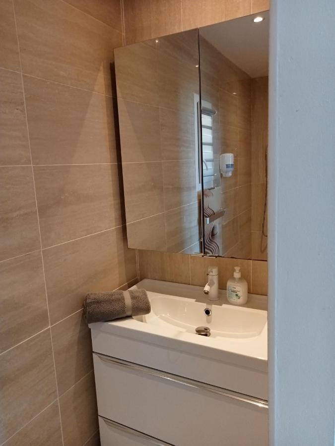 Ti Igwan I Maison A 450m De La * Plomodiern